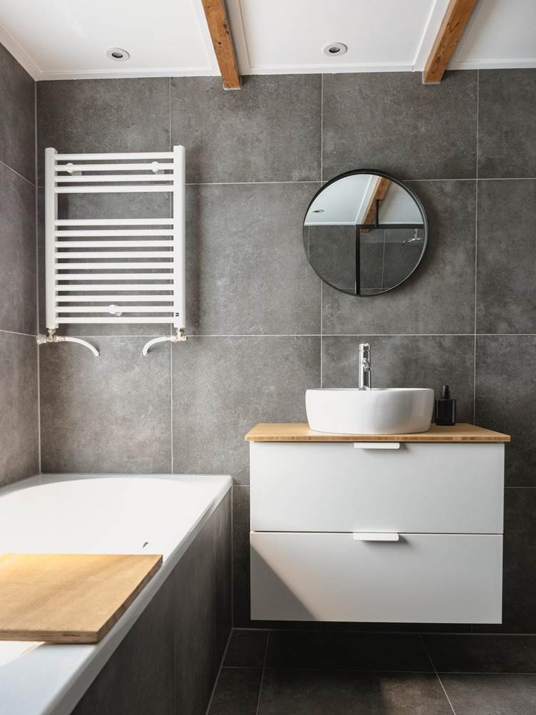 Bathroom Tiles